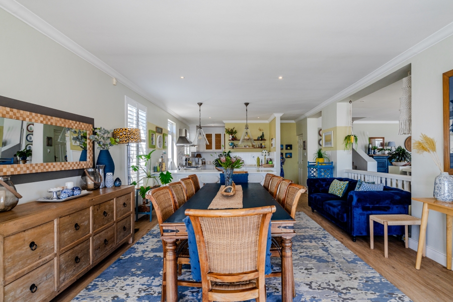 4 Bedroom Property for Sale in Simons Kloof Western Cape